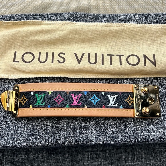 A122- 💯 % authentic Louis Vuitton multicolor bracelet - Picture 1 of 13